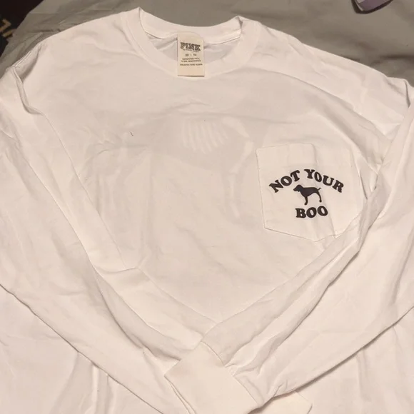 VS Pink Top Bundle (Halloween) - Picture 2 of 9